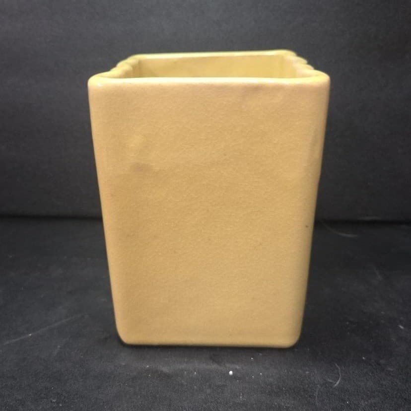 Ruffled Edge Yellow Indoor Planter, Vintage Square Ceramic Succulent Pot Vase - Thumbnail 3