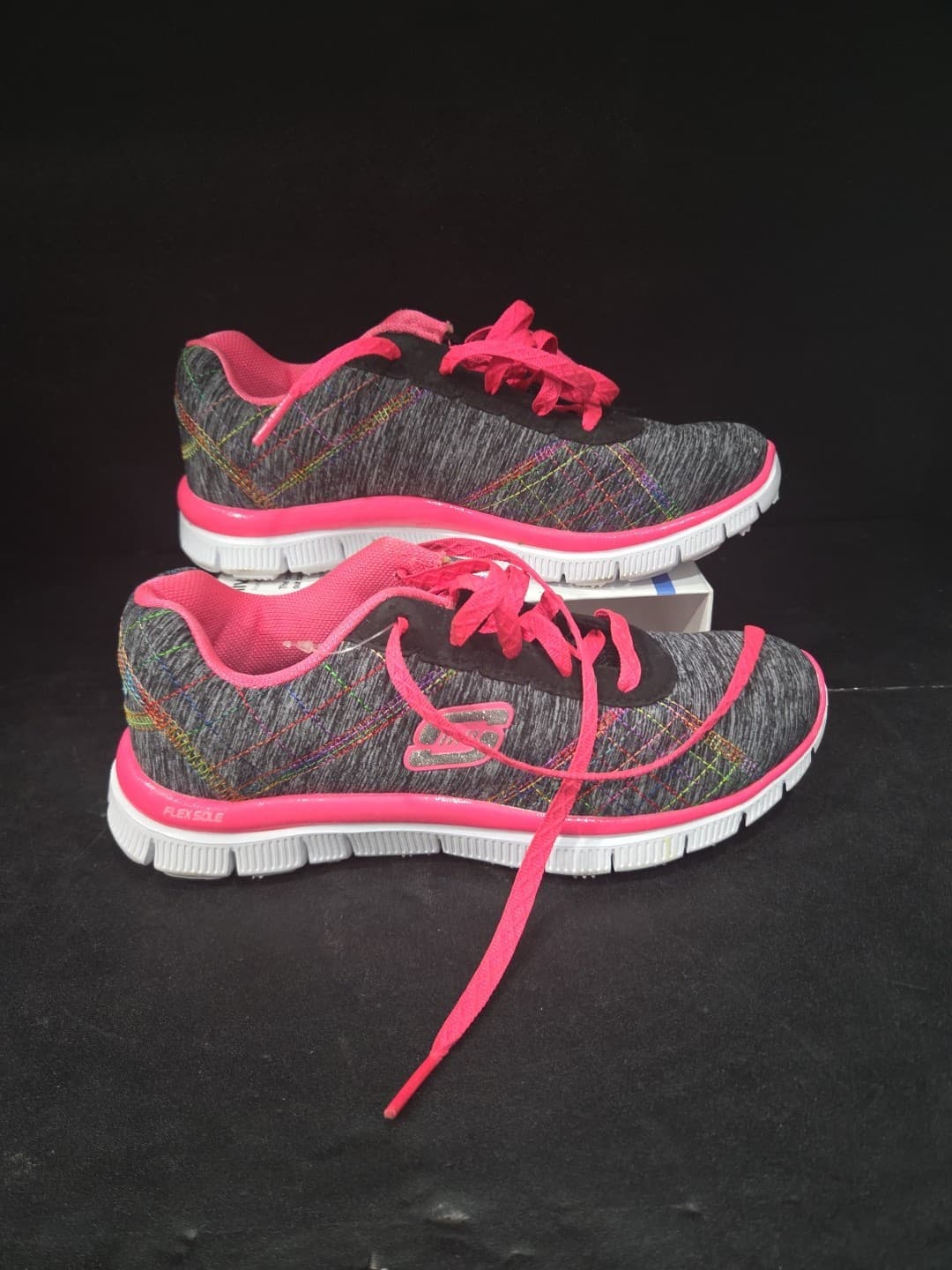 Skechers Lite-Weight Memory Foam Sneakers Gray Pink Rainbow 81863L Womens Size 4 - Thumbnail 2
