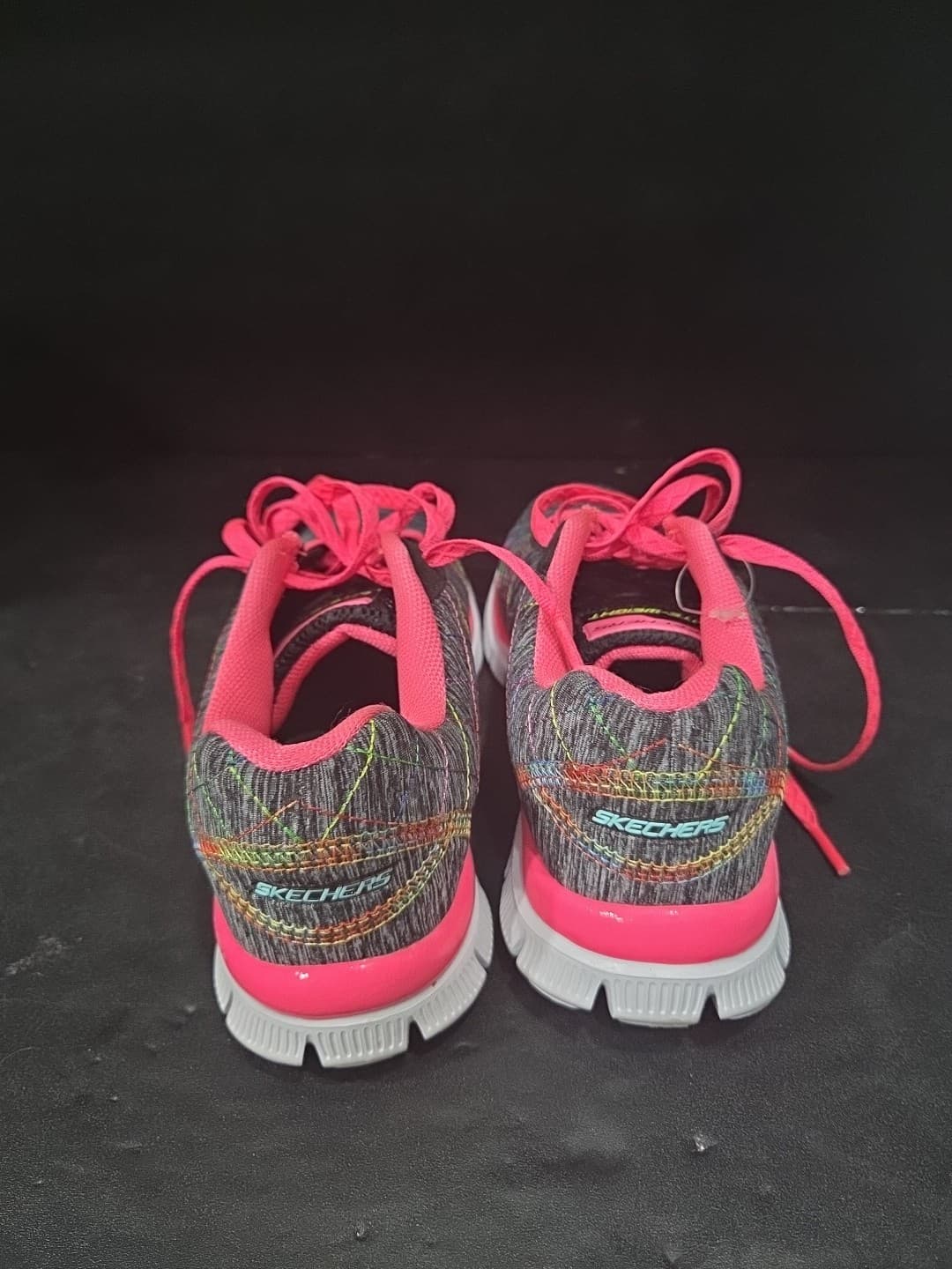Skechers Lite-Weight Memory Foam Sneakers Gray Pink Rainbow 81863L Womens Size 4 - Thumbnail 3