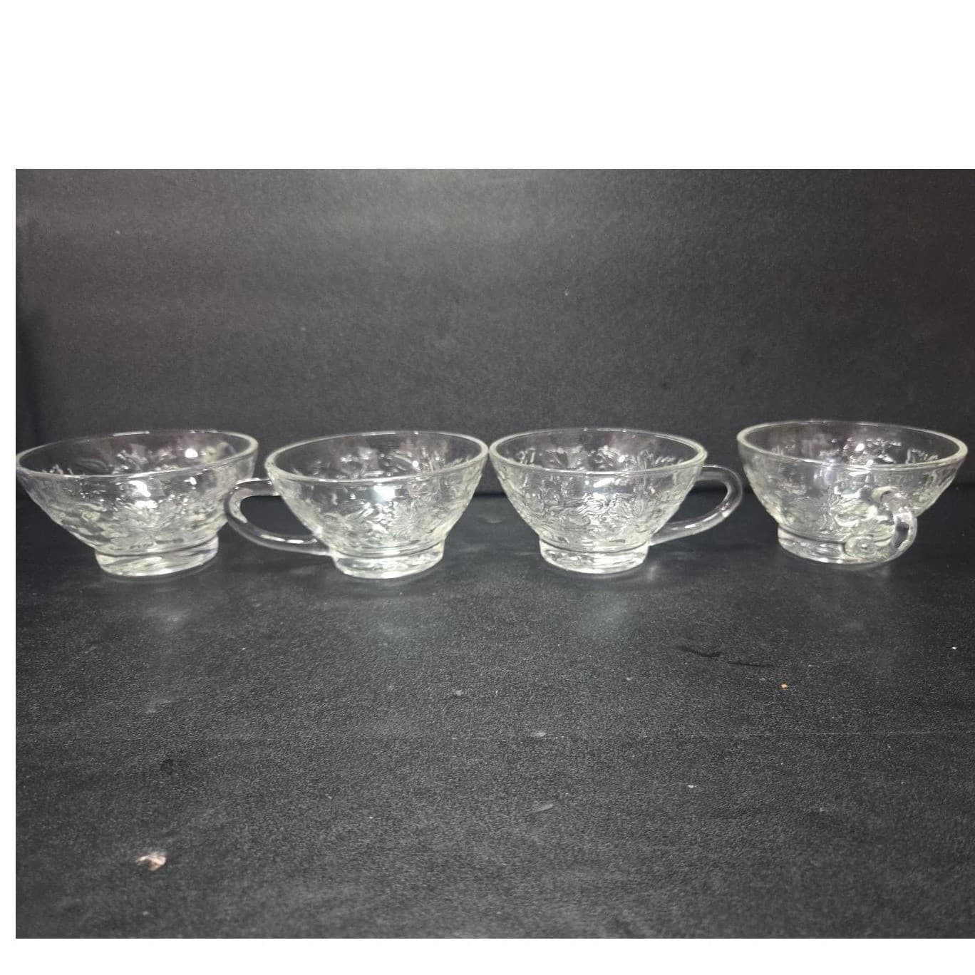 Princess House Fantasia Punch Cups, Set of 4, Vintage Embossed Poinsettia Design - Thumbnail 3