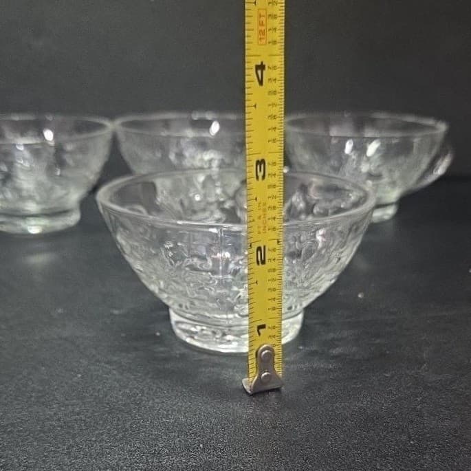 Princess House Fantasia Punch Cups, Set of 4, Vintage Embossed Poinsettia Design - Thumbnail 10