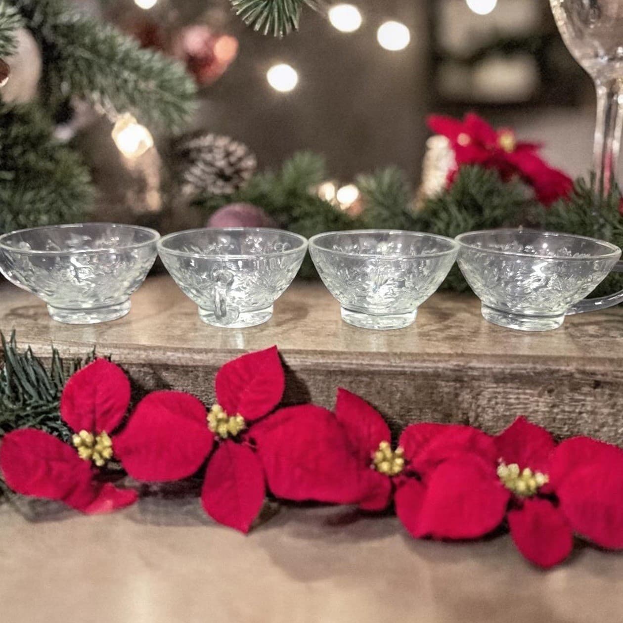 Princess House Fantasia Punch Cups, Set of 4, Vintage Embossed Poinsettia Design