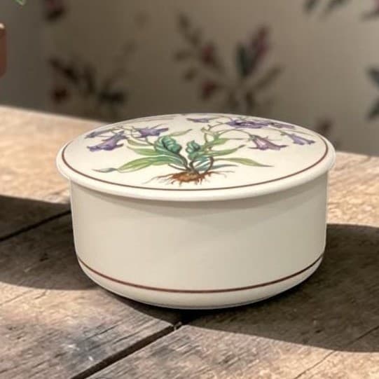 Villeroy & Boch Botanica Trinket Box, Vintage Campanula Rotundifolia Design