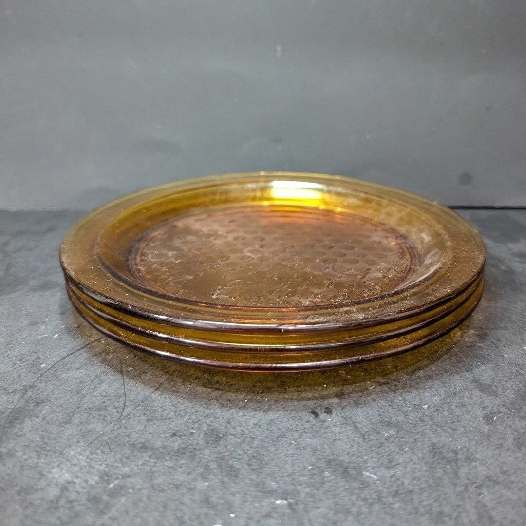 Vereco Amber Glass Dessert Plates, Set of 3, Vintage Style Yellow Glassware - Thumbnail 10