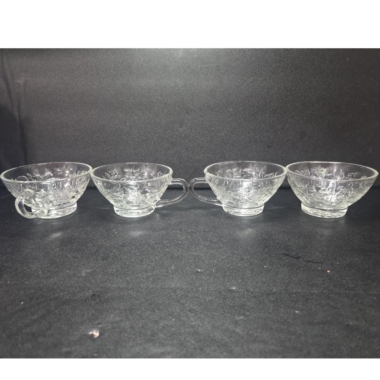 Princess House Fantasia Punch Cups, Set of 4, Vintage Embossed Poinsettia Design - Thumbnail 5