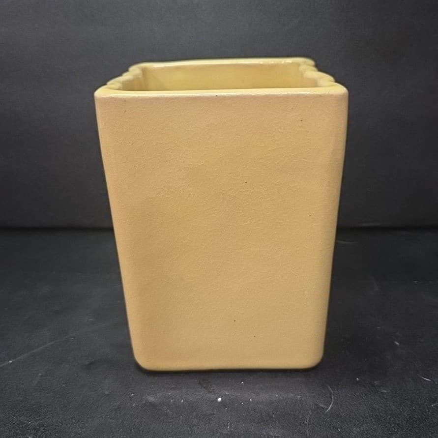 Ruffled Edge Yellow Indoor Planter, Vintage Square Ceramic Succulent Pot Vase - Thumbnail 5