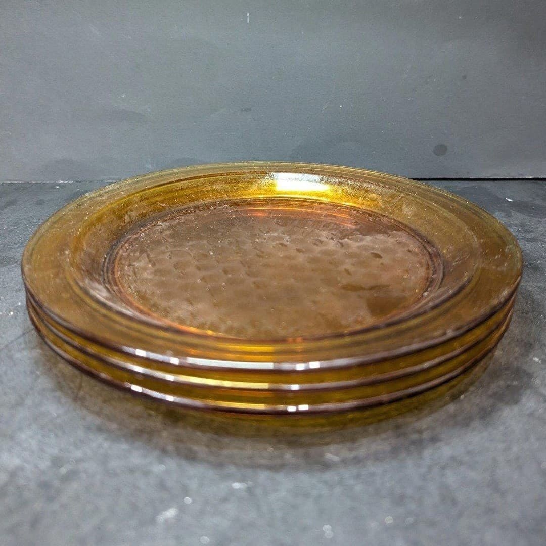 Vereco Amber Glass Dessert Plates, Set of 3, Vintage Style Yellow Glassware - Thumbnail 9