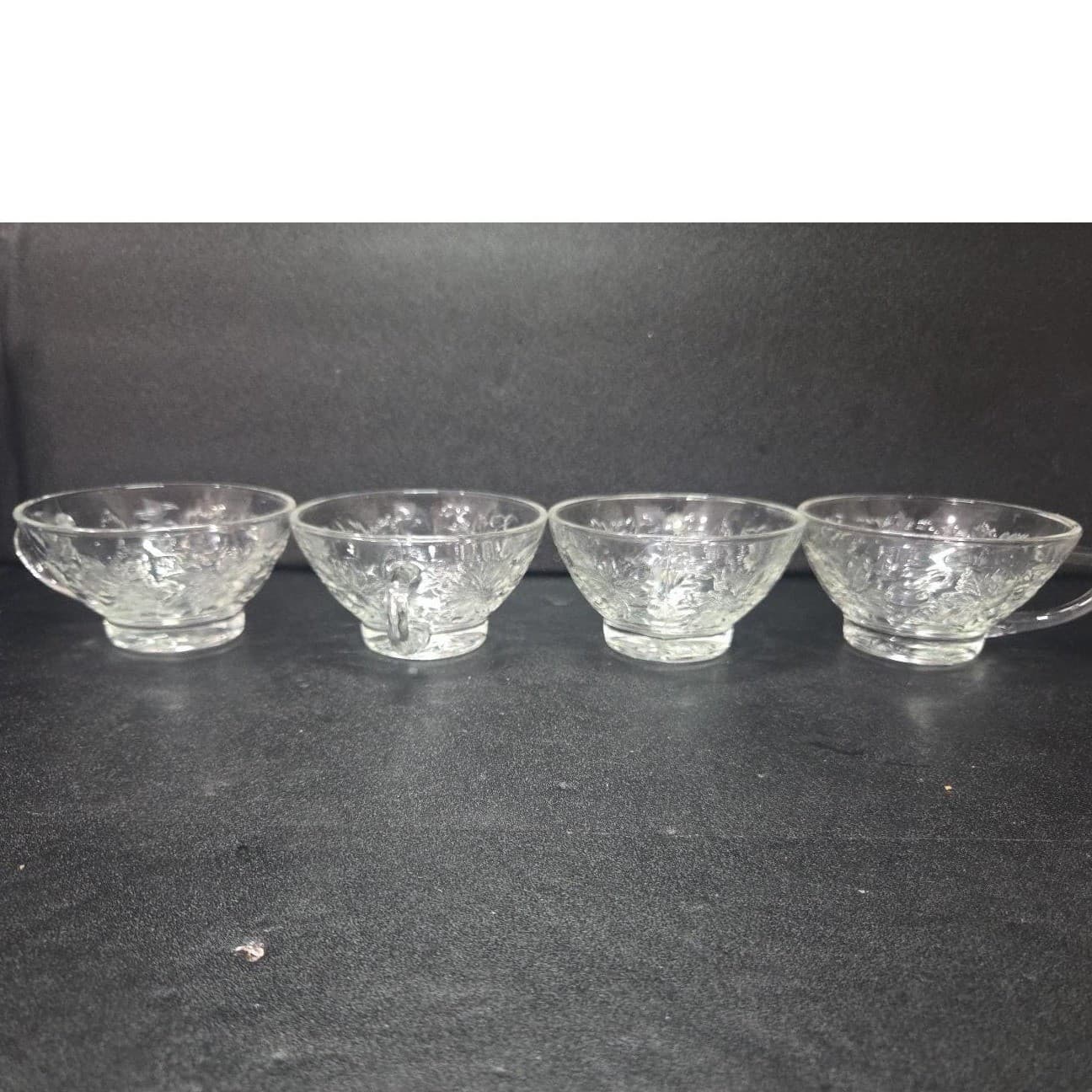 Princess House Fantasia Punch Cups, Set of 4, Vintage Embossed Poinsettia Design - Thumbnail 2