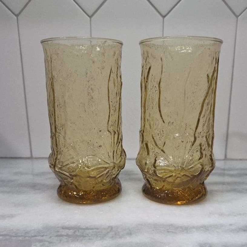 Anchor Hocking Amber Rain Flower Tumblers, Set of 2, Vtg Pressed Glass Drinkware - Thumbnail 3