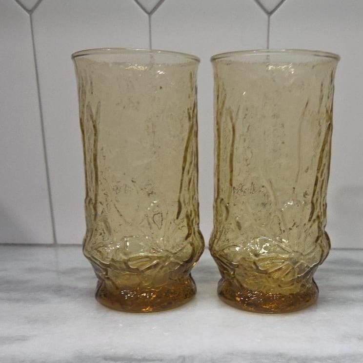 Anchor Hocking Amber Rain Flower Tumblers, Set of 2, Vtg Pressed Glass Drinkware - Thumbnail 5