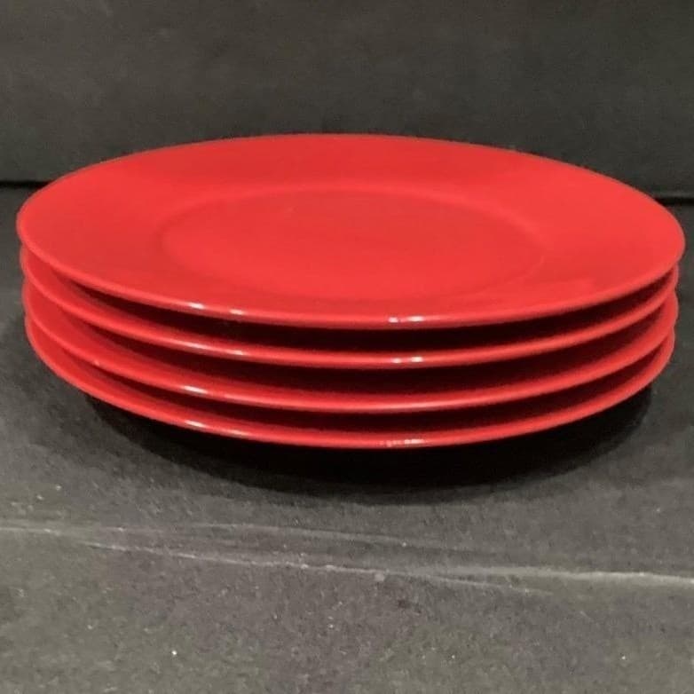 Tabletops Gallery Misto Red Salad Plates, Set of 4, Hand-Painted Stoneware - Thumbnail 10
