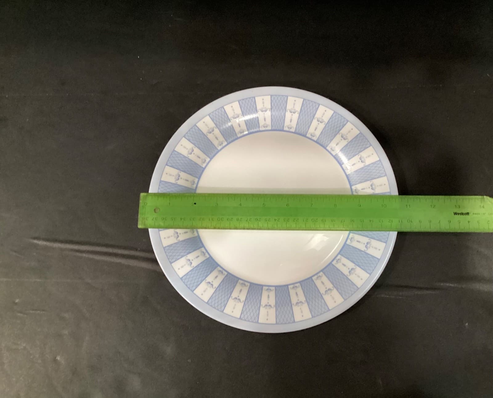Martha Stewart Everyday Garden Trellis 10 3/4” Dinner Plates Set Of 4 - Thumbnail 5