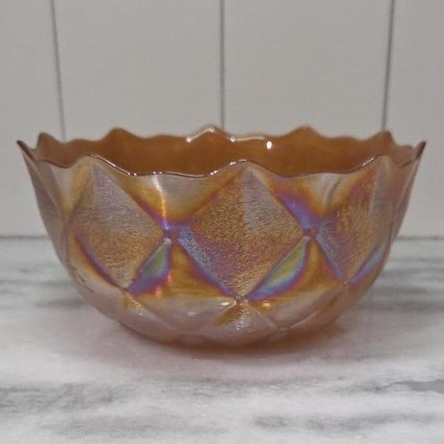 Teleflora Iridescent Carnival Glass Bowl, Vintage Quilt Pattern, Centerpiece - Thumbnail 3