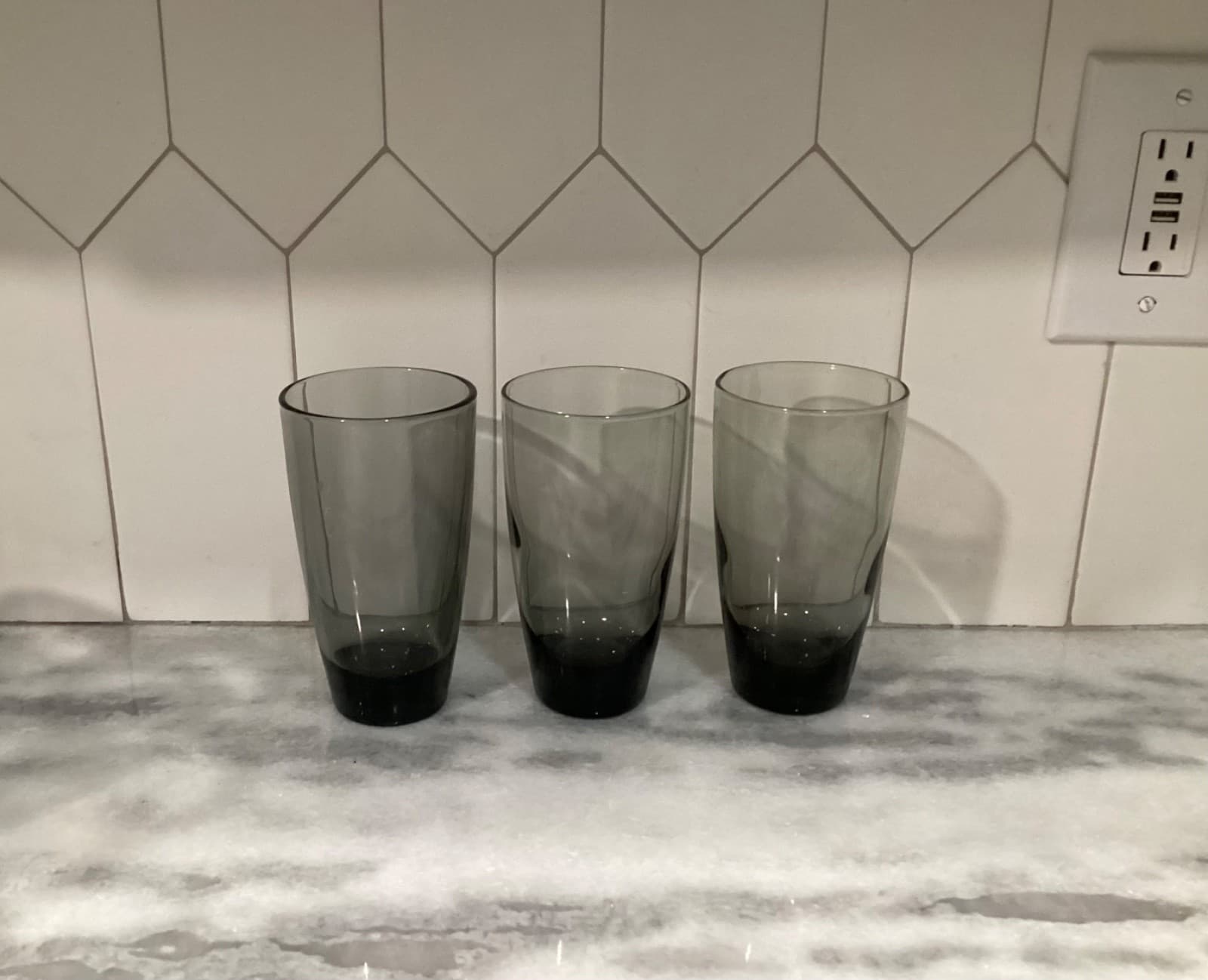 Libbey Classic Smoke Gray Tumblers Drinking Glasses Coolers 16 oz Set of 3 - Thumbnail 7