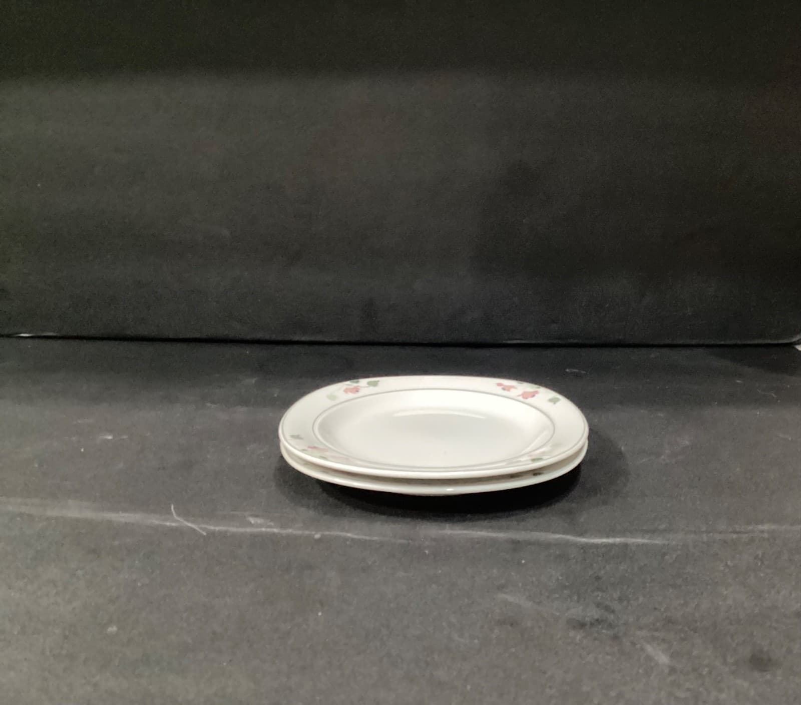 Mikasa Liana Bread & Butter Plates Set of 2 - Thumbnail 6