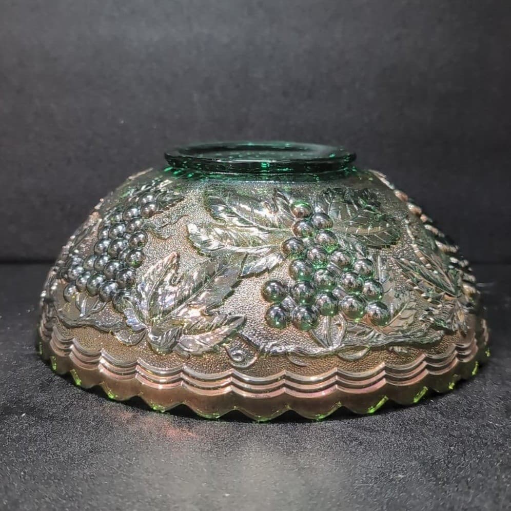 Imperial Glass Helios Carnival Bowl, Leaf & Grape Scalloped Edge Centerpiece - Thumbnail 8