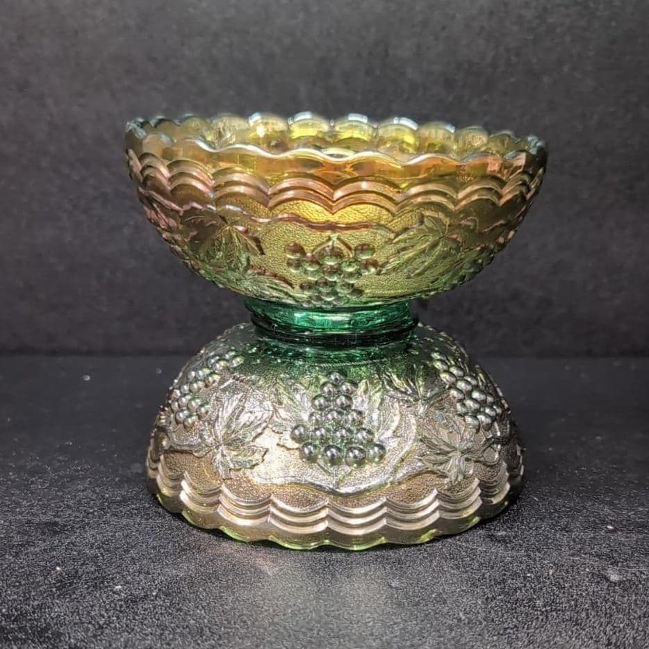 Imperial Glass Helios Carnival Bowls, Set of 2, Vintage Leaf & Grape Pattern - Thumbnail 8