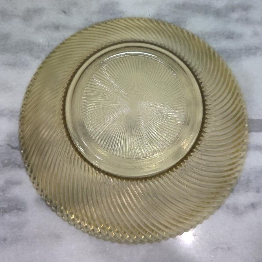 Federal Glass Amber Diana Serving Bowl, Vintage Yellow Swirl Pattern Centerpiece - Thumbnail 4