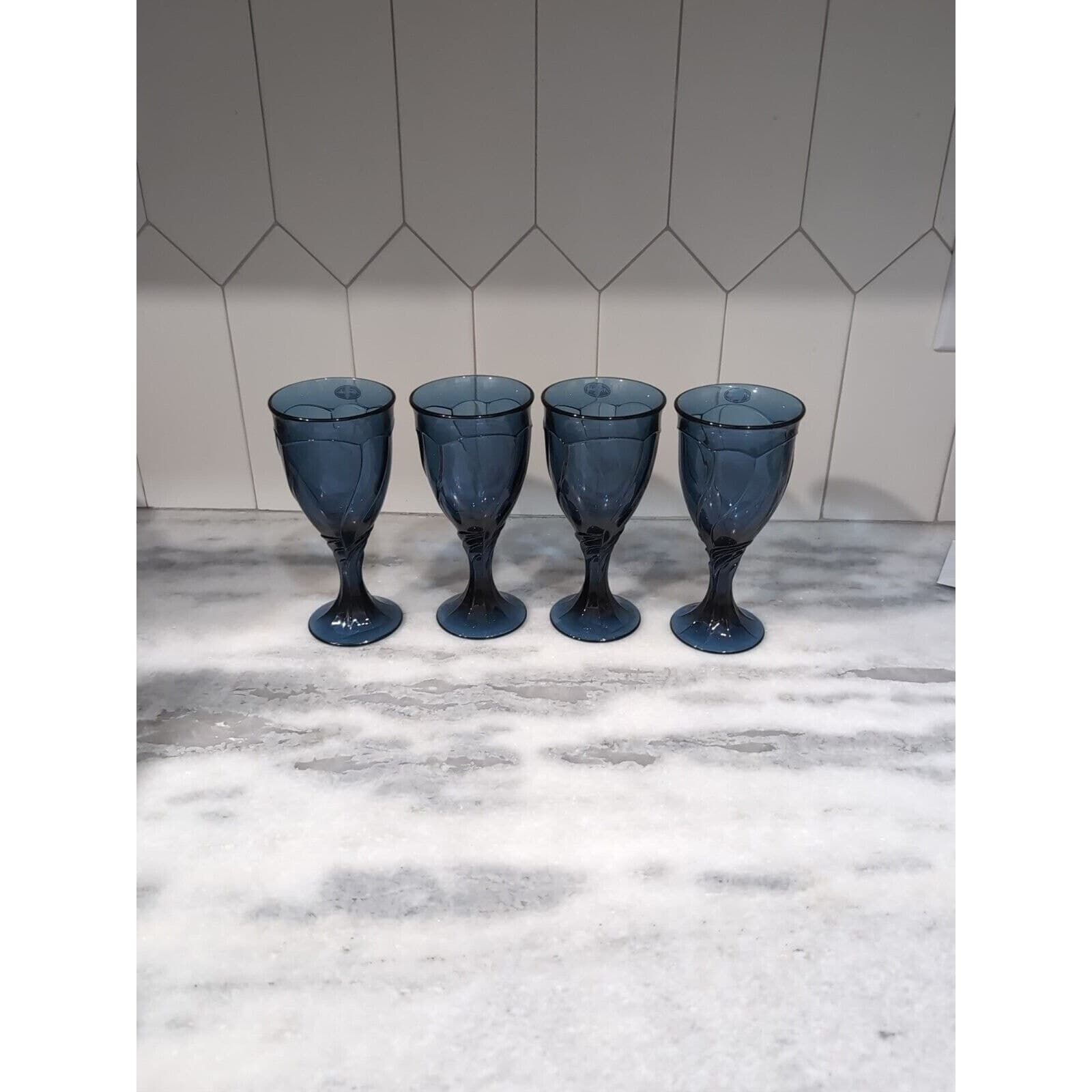 Noritake Blue Swirl Wine Glasses Set, Vintage, Set of 4, NIB, Elegant Glassware - Thumbnail 4