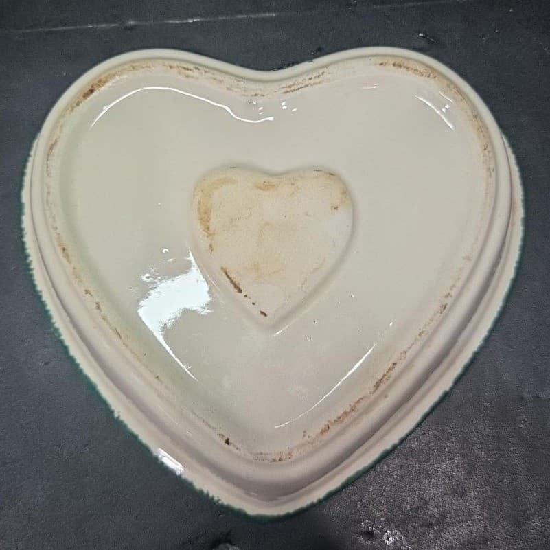 Heart Shaped Stoneware Bakeware, Vintage Country Apple Design, Casserole Dish - Thumbnail 4