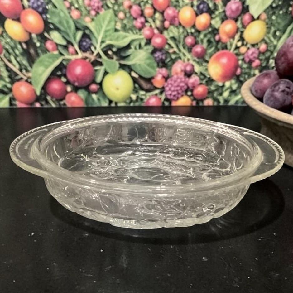 Libbey Glass Clear Embossed Fruit Pie Plate, Vintage Orchard Design Bakeware