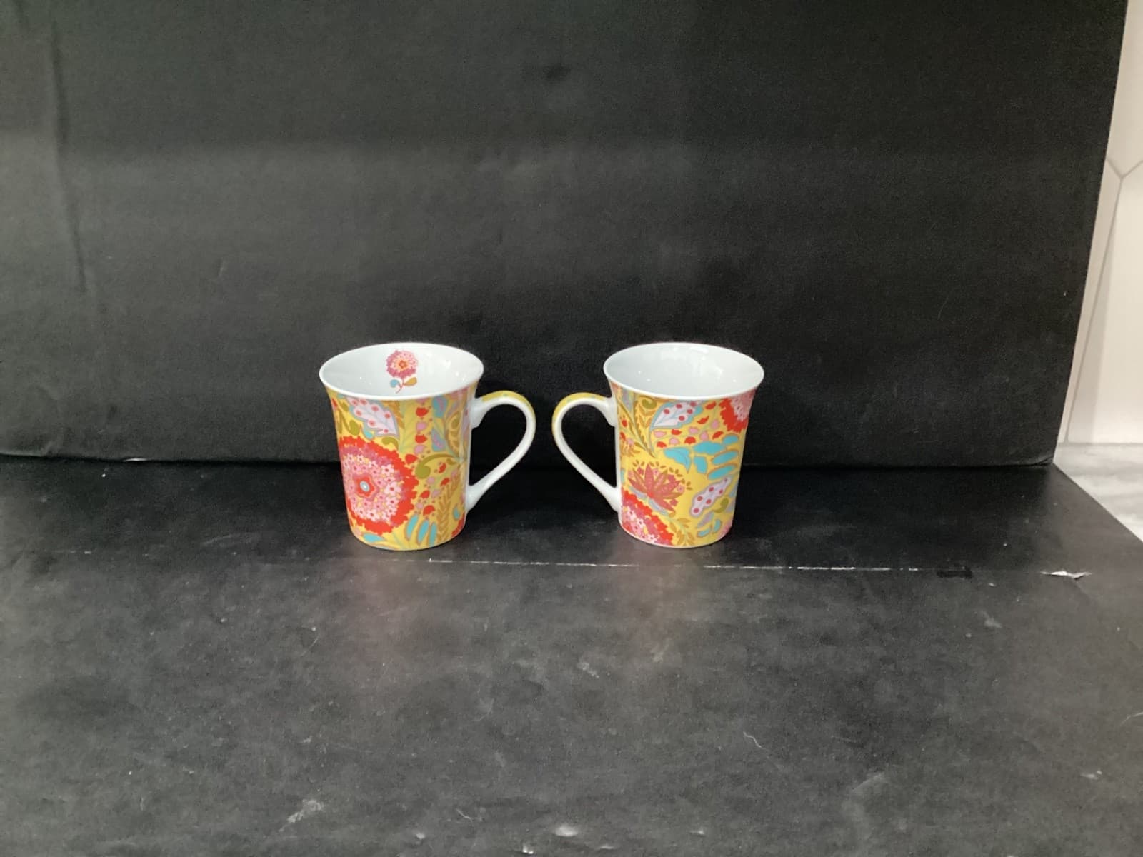 Dena Home Flowers Coffee Cups, Set of 2, Vintage Floral Porcelain Mugs Drinkware - Thumbnail 2