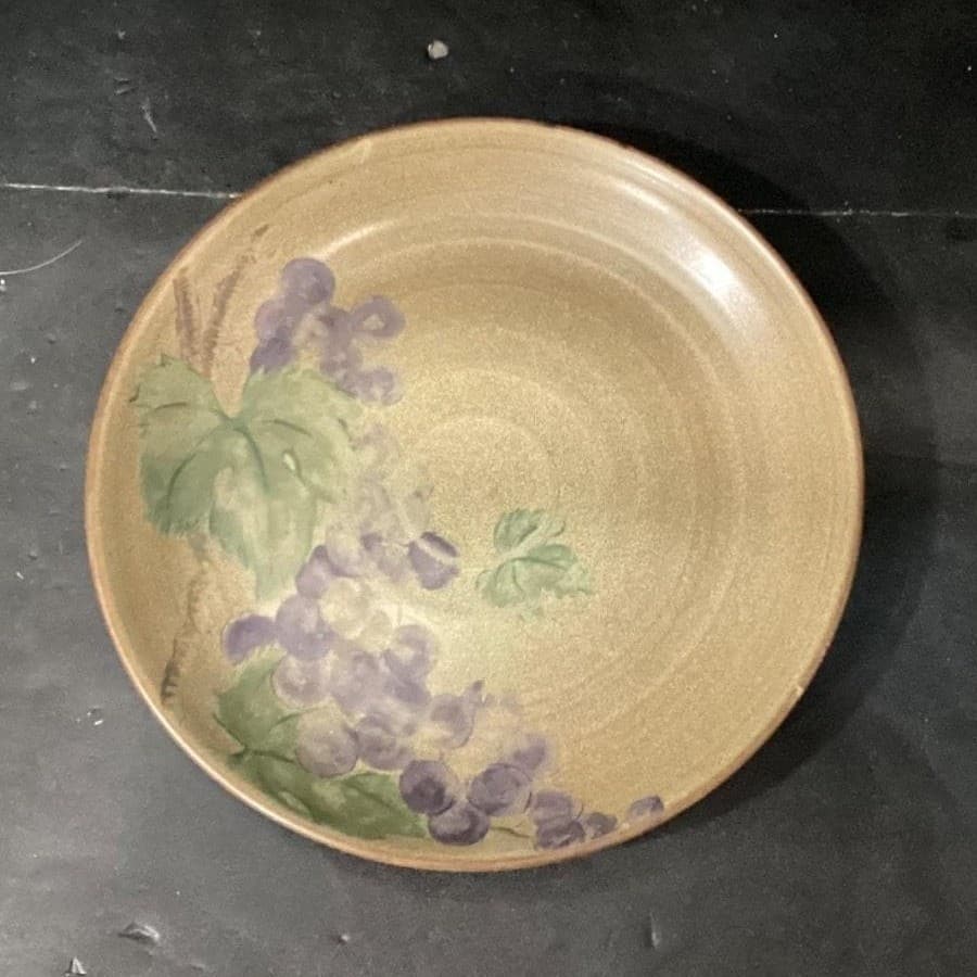 222 Fifth Grapevine Salad Plates, Set of 4, Vintage Purple Grapes Dinnerware - Thumbnail 3
