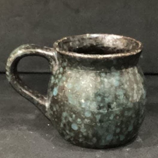 Iowa Stoneware Pottery Mug, 3D Cow Farm Design, Vintage Blue Speckled Folk Art - Thumbnail 8