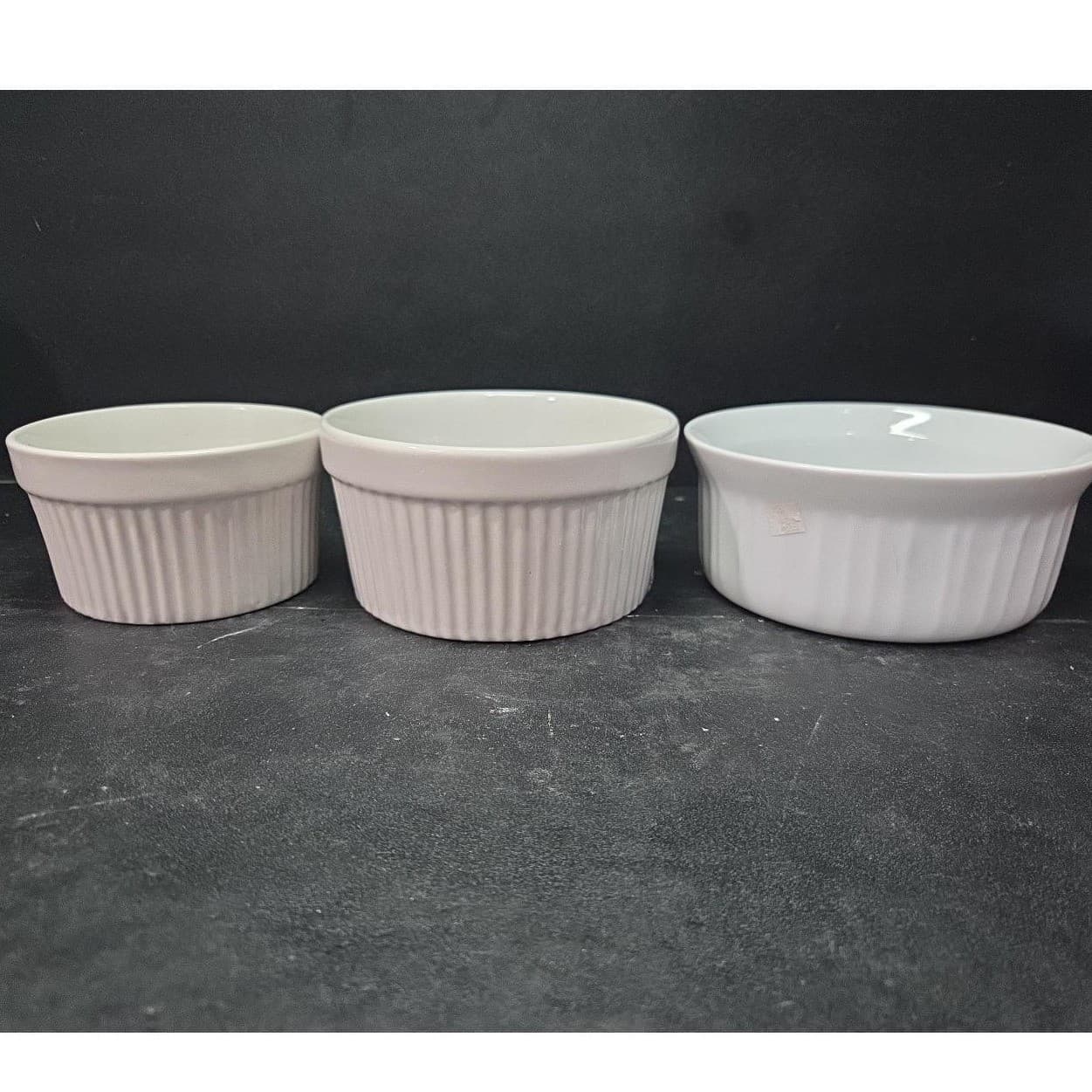Bali White Ceramic Bowls, Set of 3, Ribbed Design, Vtg Glossy Glaze Kitchenware - Thumbnail 3