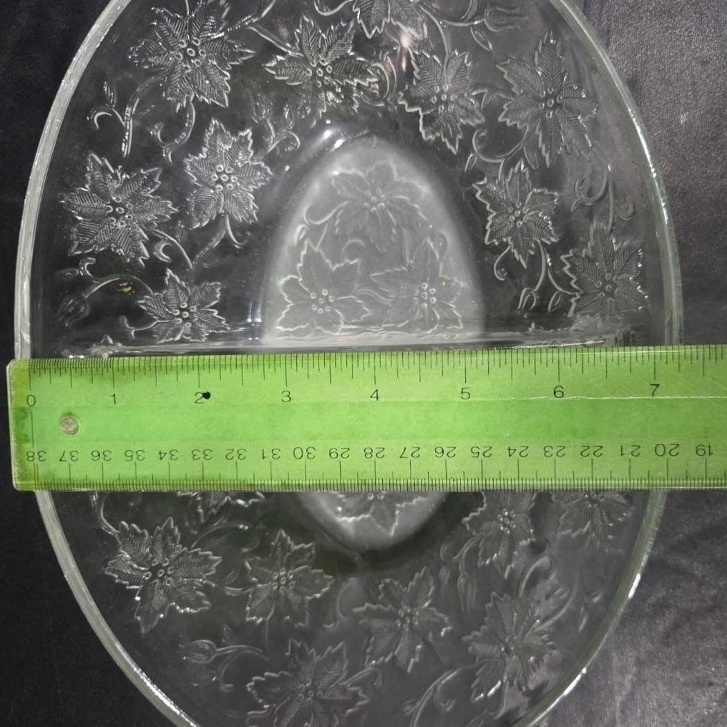Princess House Fantasia Oval Divided Serving Bowl, Vintage Crystal Serveware - Thumbnail 3