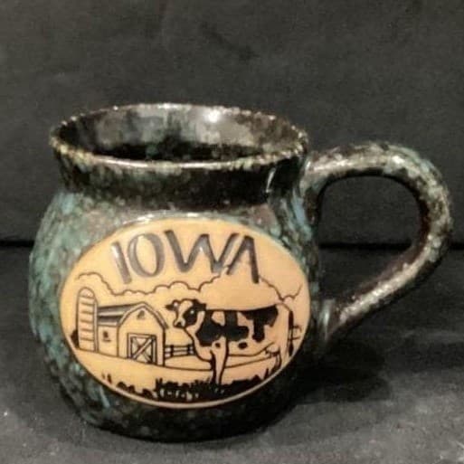 Iowa Stoneware Pottery Mug, 3D Cow Farm Design, Vintage Blue Speckled Folk Art - Thumbnail 6