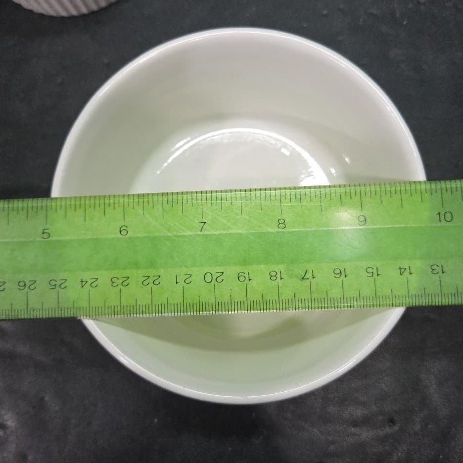Bali White Ceramic Bowls, Set of 3, Ribbed Design, Vtg Glossy Glaze Kitchenware - Thumbnail 10