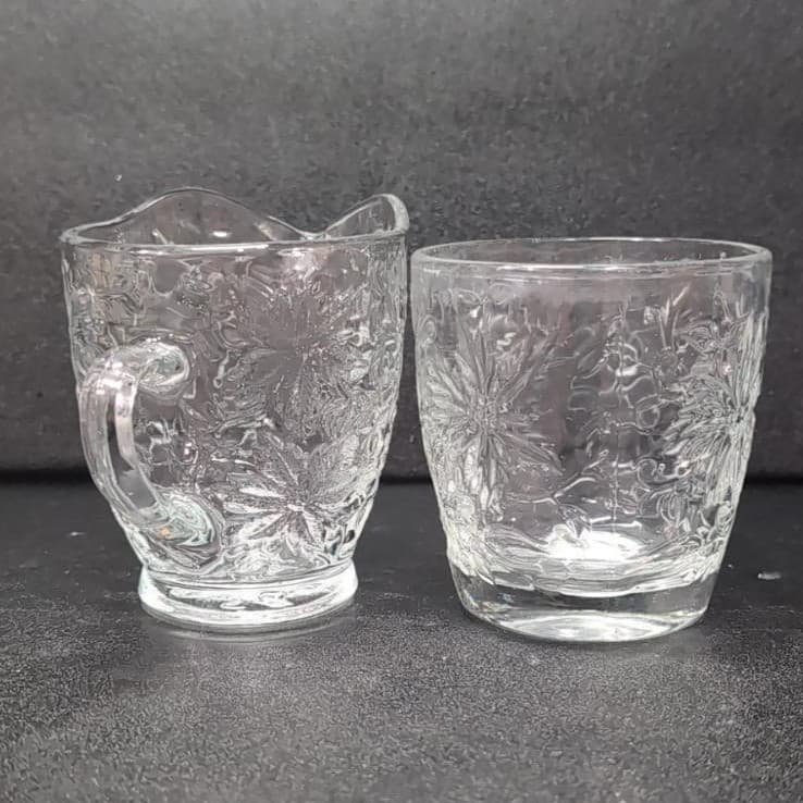 Princess House Fantasia Open Sugar Bowl & Creamer Set #5242, Etched Poinsettias - Thumbnail 5