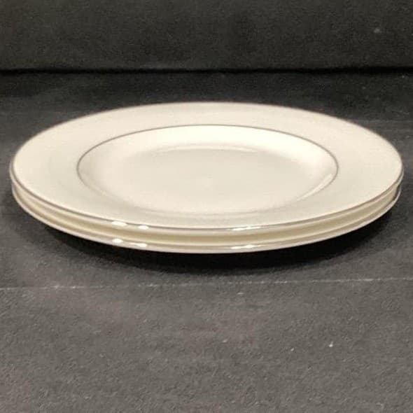 Royal Doulton Amulet Bread & Butter Plates, Set of 2, Bone China Dinnerware - Thumbnail 8