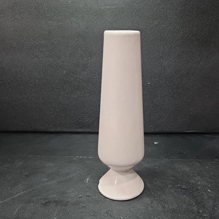 Cream Ceramic Bud Vase, Vintage Mid Century Signed Pottery, Footed Mantel Decor - Thumbnail 3