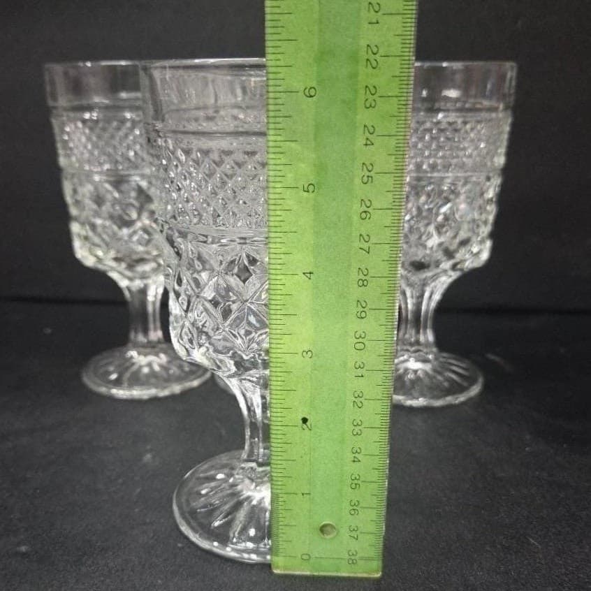 Anchor Hocking Wexford Water Goblets, Set of 4, Clear Diamond Cut Drinkware - Thumbnail 2