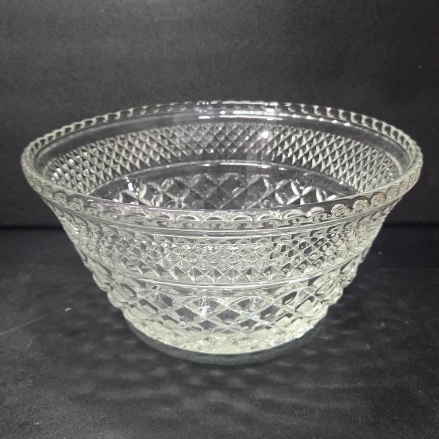 Anchor Hocking Wexford Serving Bowl, Vintage Clear Glassware, Table Centerpiece - Thumbnail 2