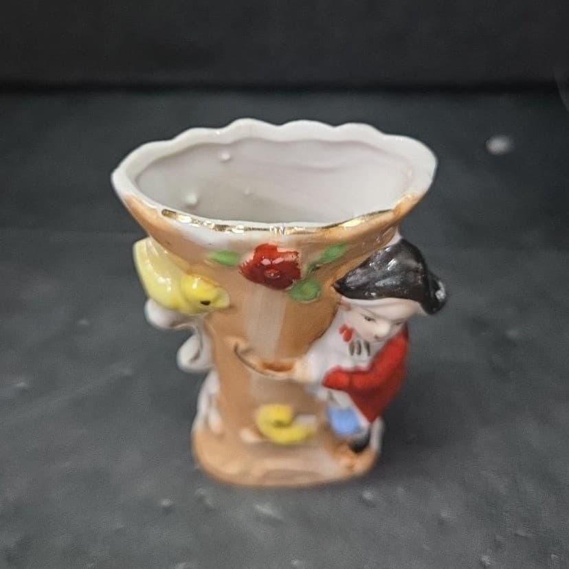 Japanese Antique Man Sculpted Bud Vase, Vintage Flower Holder, Mantel Decor - Thumbnail 6