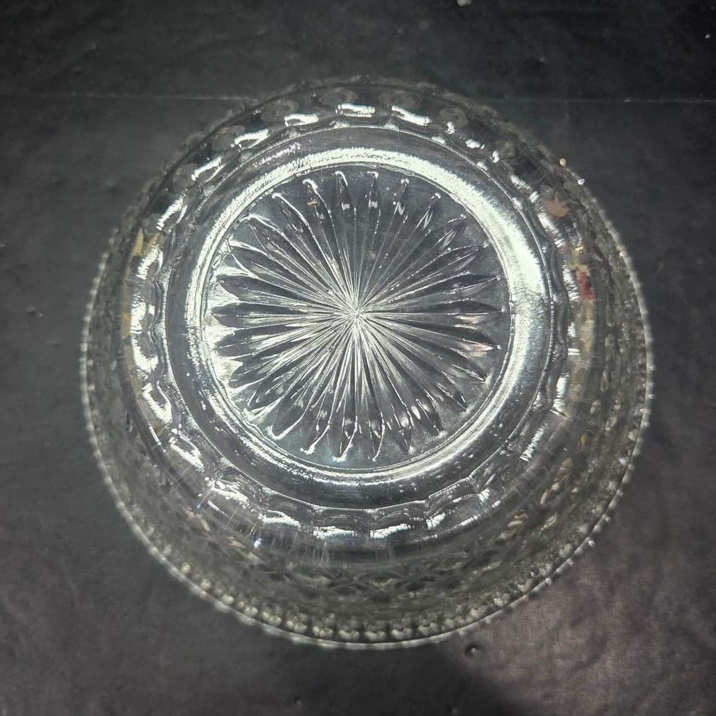 Anchor Hocking Wexford Serving Bowl, Vintage Clear Glassware, Table Centerpiece - Thumbnail 4