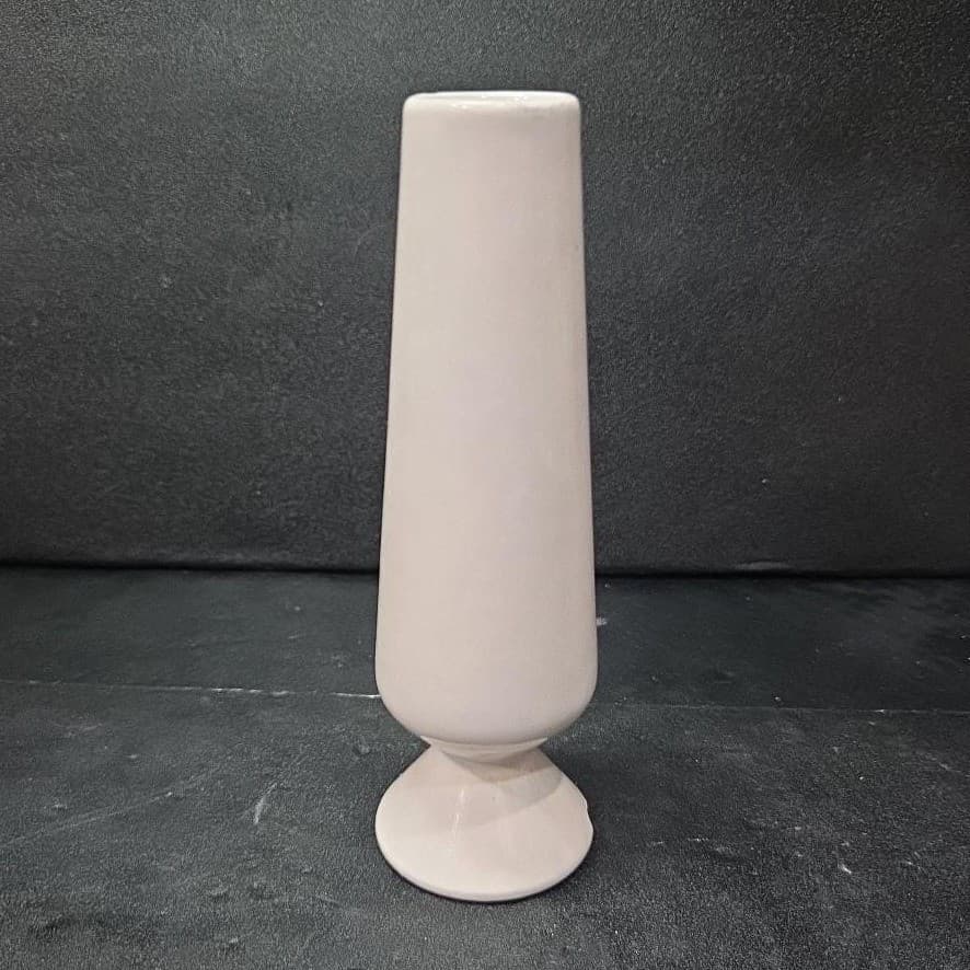 Cream Ceramic Bud Vase, Vintage Mid Century Signed Pottery, Footed Mantel Decor - Thumbnail 5