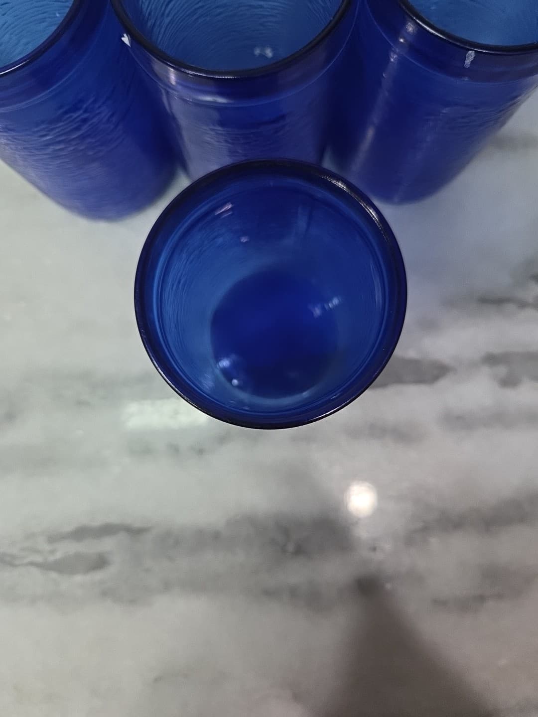 Gelado Cobalt Blue Juice Glasses, Set of 4, 10 oz Textured Glass, 4.5" Tall - Thumbnail 6