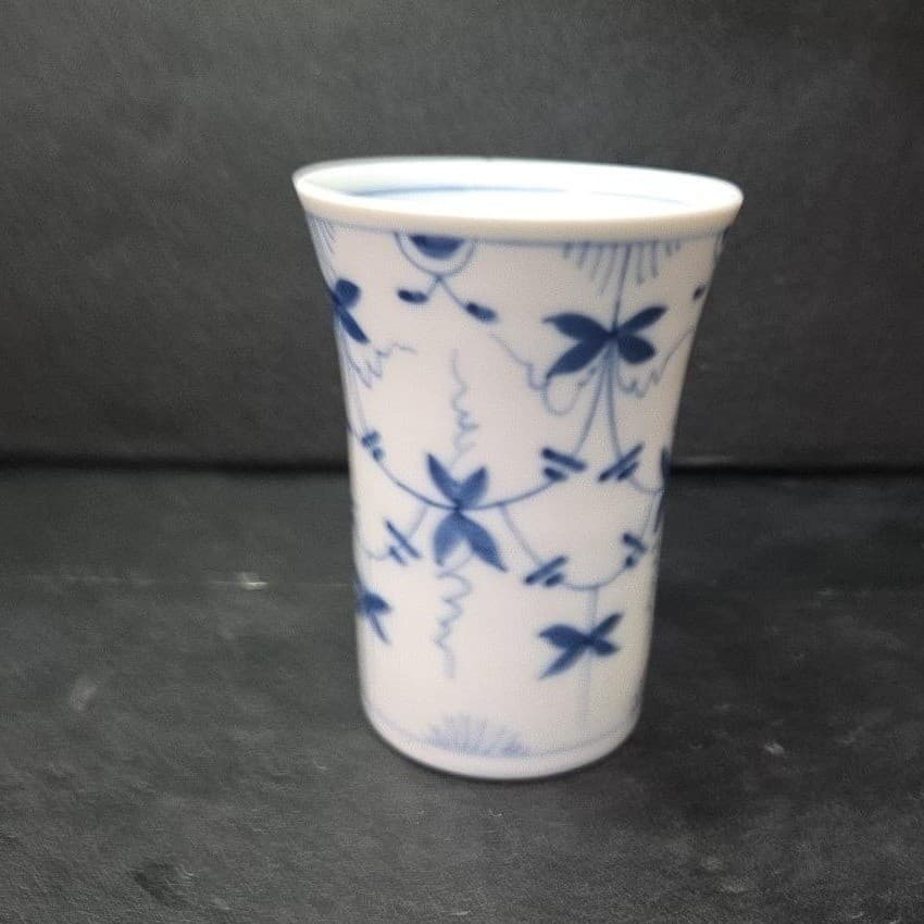 Meissen Style White & Blue Floral Cup, Vintage Pen Holder, Replacement Bud Vase - Thumbnail 5