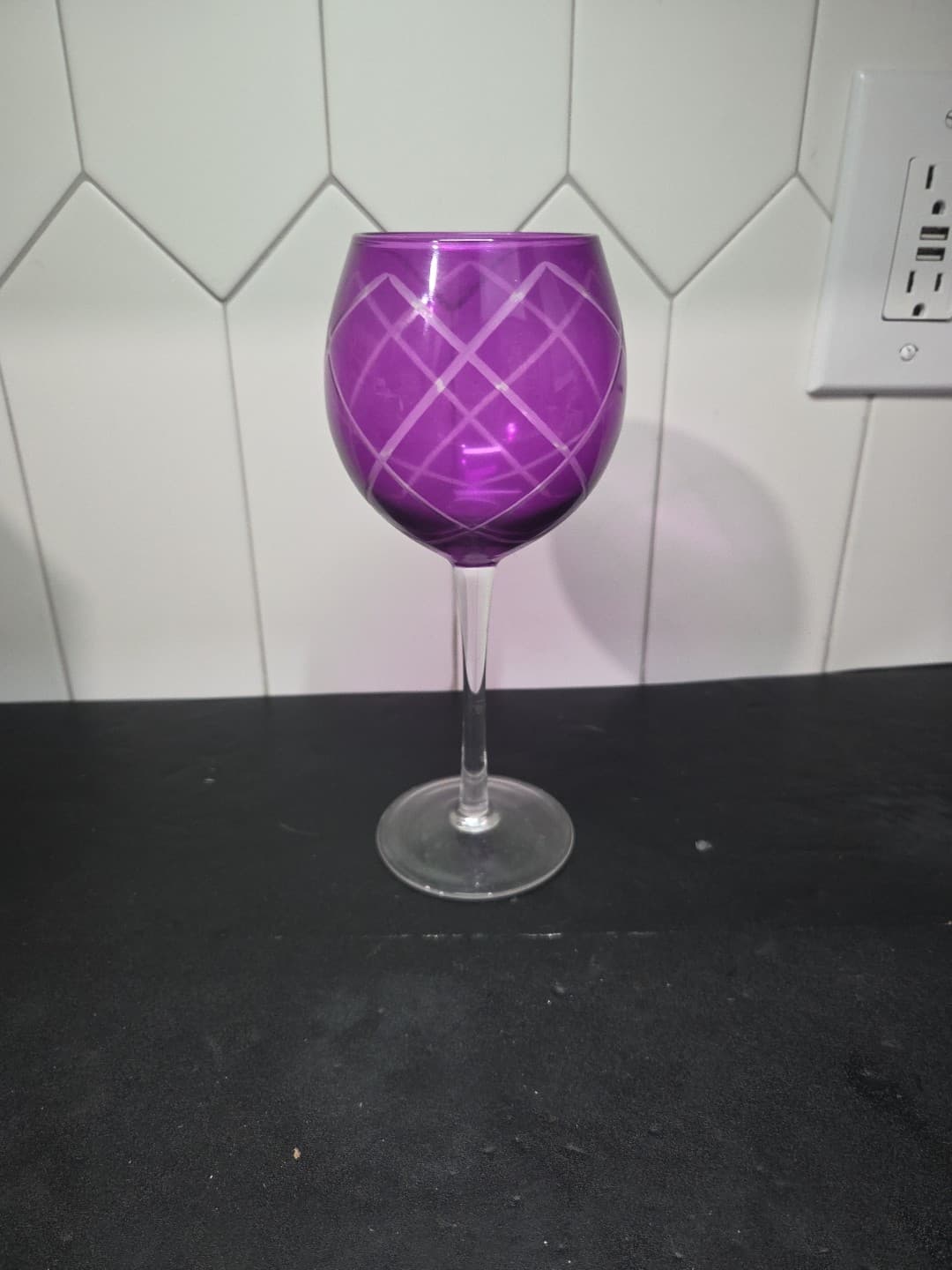 Pier 1 Amethyst Diamond Etch Wine Goblet, 8.75" Purple Balloon Glass Replacement - Thumbnail 3