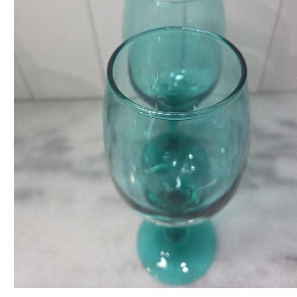 Cristar Rioja Smoke Green Wine Glasses, Set of 2, Aqua Water Goblets, Stemware - Thumbnail 6