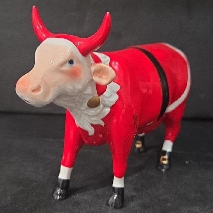 Cow Parade Santa Cow Figurine, Westland Giftware, Collectible #9208, No Box/Tag