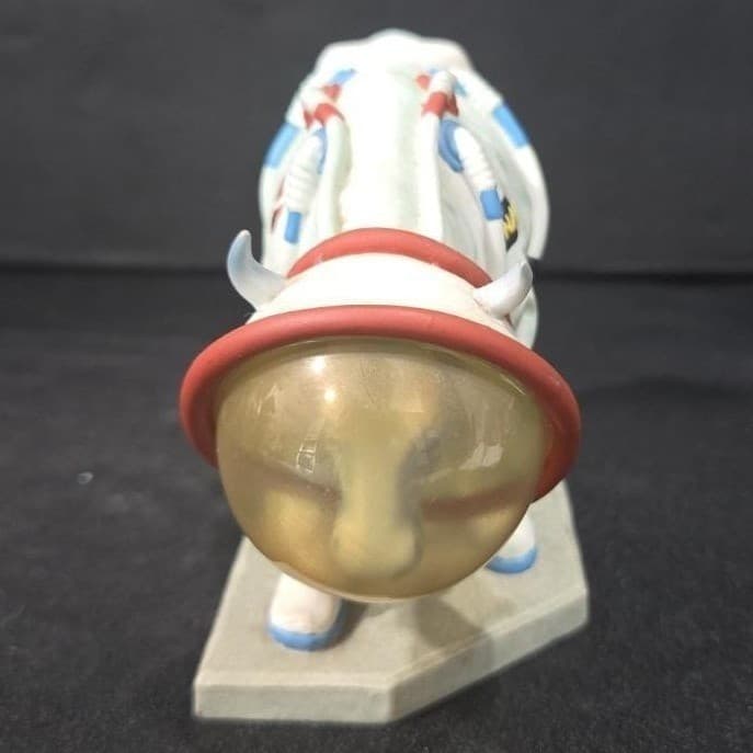 Cow Parade Moooooonwalk Figurine, Westland Giftware, Statue #9120, No Box/ Tag - Thumbnail 2