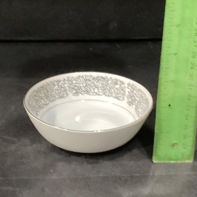 Brookwood Porcelain "Santiago" Berry Bowls, Set of 2, Replacement Tableware - Thumbnail 7