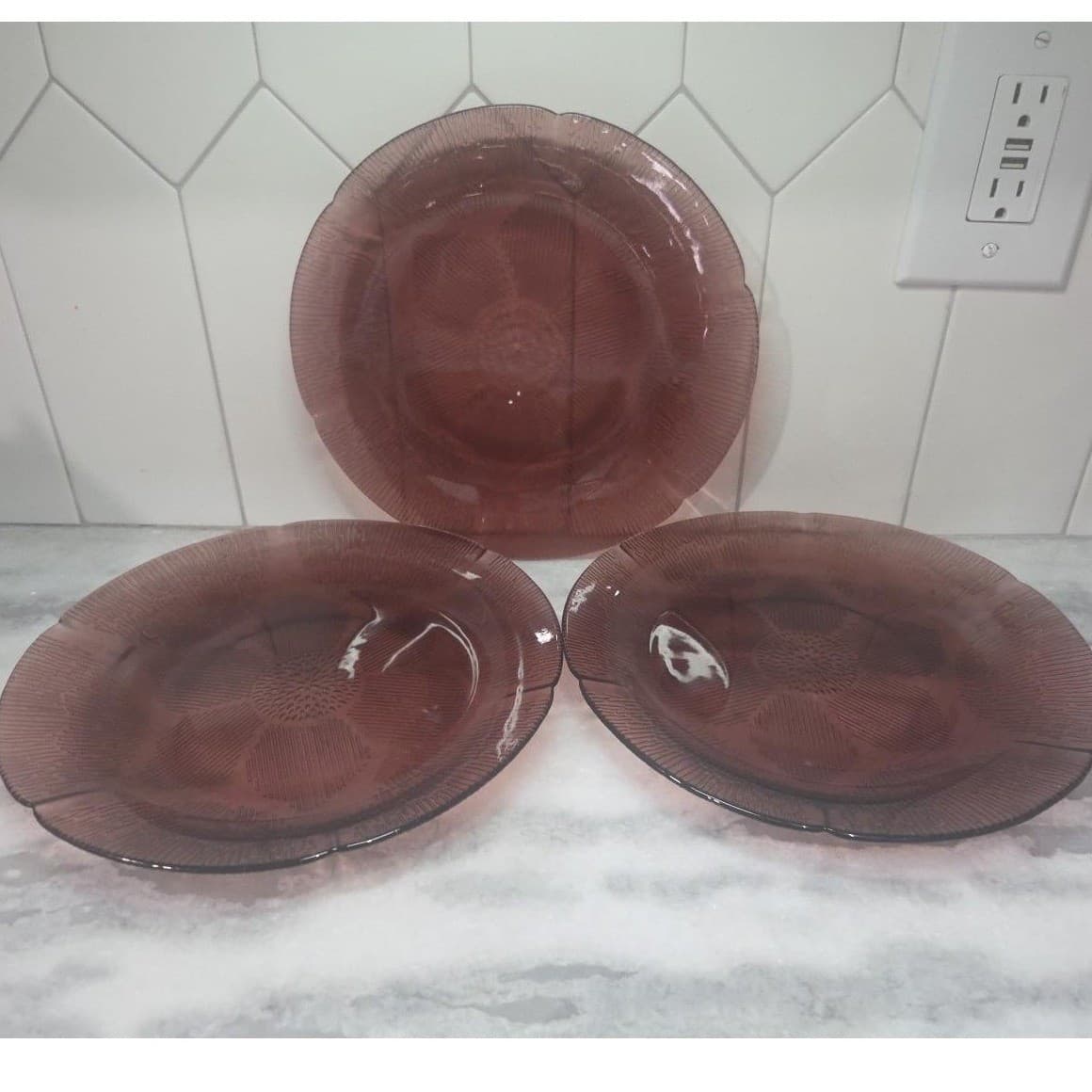 Forte Crisa Amethyst Dinner Plates, Set of 3, Vintage Purple Glass Tableware - Thumbnail 2