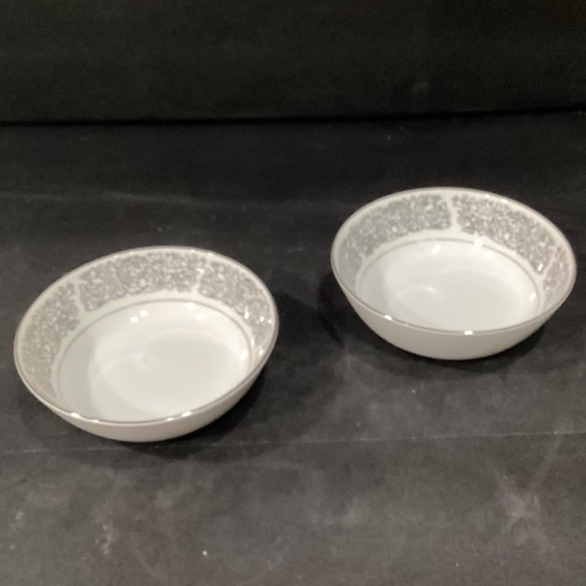 Brookwood Porcelain "Santiago" Berry Bowls, Set of 2, Replacement Tableware - Thumbnail 3