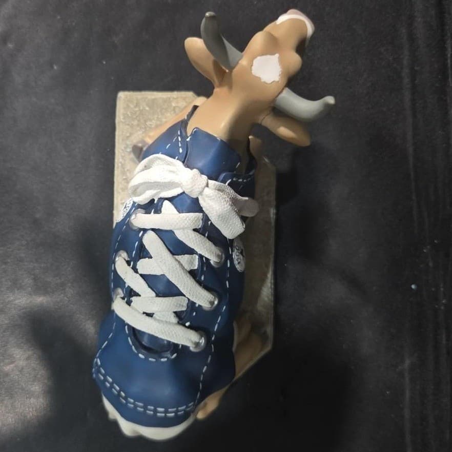 Cow Parade Mooshoe Figurine, Westland Giftware, Collectible #9125, No Box/Tag - Thumbnail 7